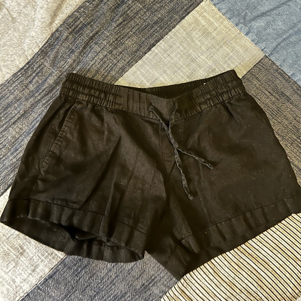 Old Navy Linen Shorts with Pockets
